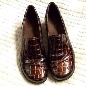 Clark's shoes 